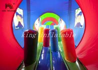 Красочная спортивная площадка занятности детей тоннеля поезда Мултиплай крупного плана брезента