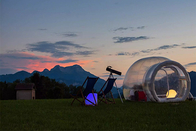 Гостиничный номер пузыря прозрачного дома шатра пузыря купола на открытом воздухе располагаясь лагерем раздувной