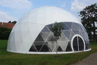Дома шатра геодезического купола на открытом воздухе шатер пляжного комплекса острова