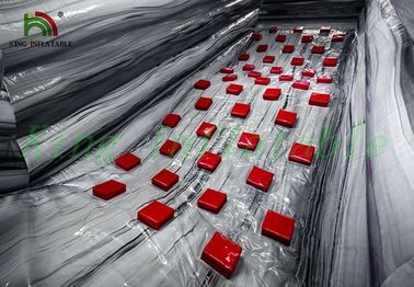 Подъем утеса скольжения серых двойных майн раздувной сухой до скалы для занятности